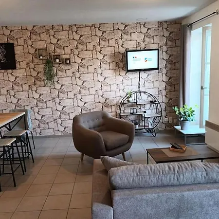 Duplex Centre *
